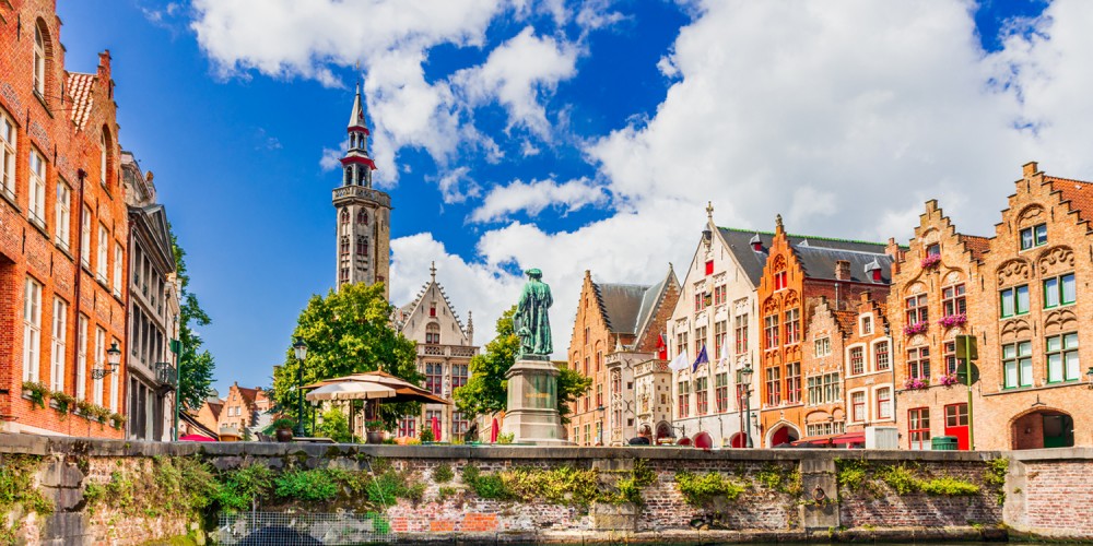 Farbenfrohe Huserzeile im belgischen Brgge