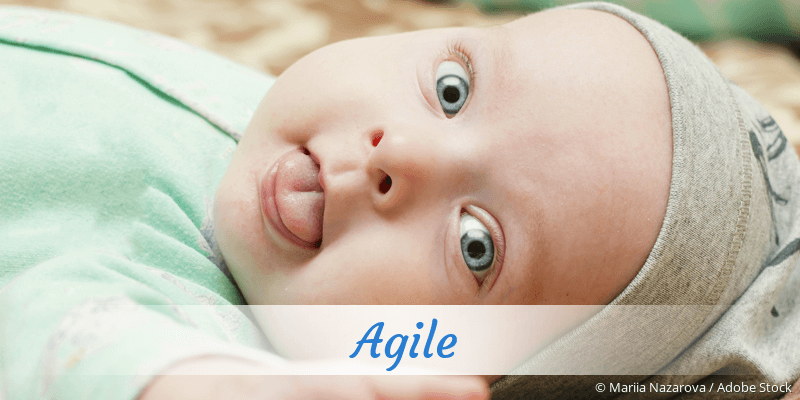 Baby mit Namen Agile