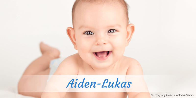 Baby mit Namen Aiden-Lukas