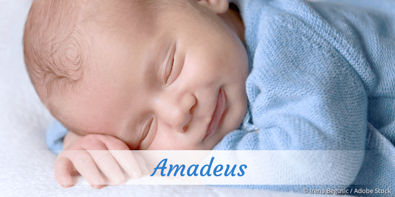 Baby mit Namen Amadeus