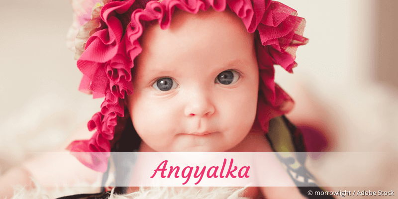Baby mit Namen Angyalka