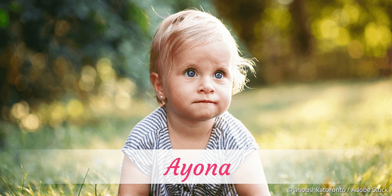 Baby mit Namen Ayona