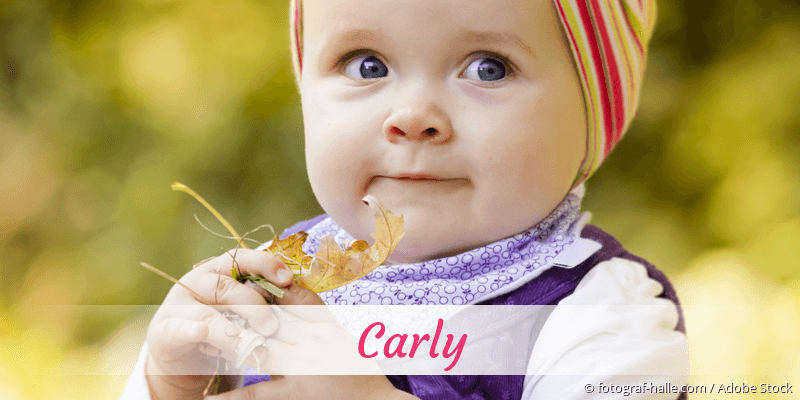 Baby mit Namen Carly