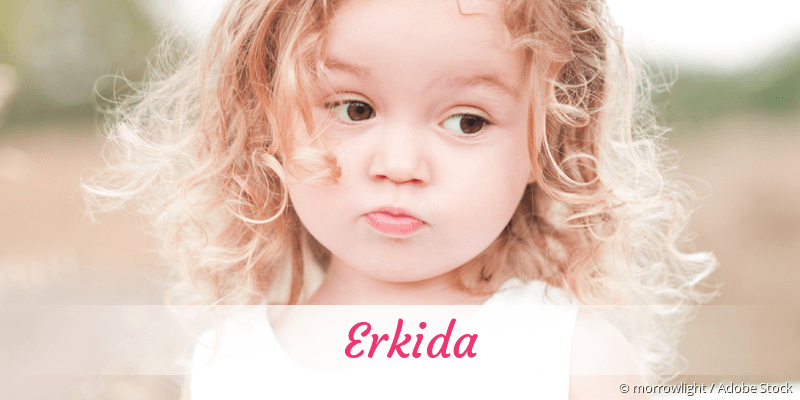 Baby mit Namen Erkida