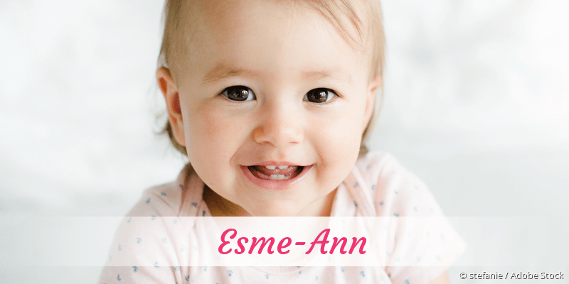 Baby mit Namen Esme-Ann