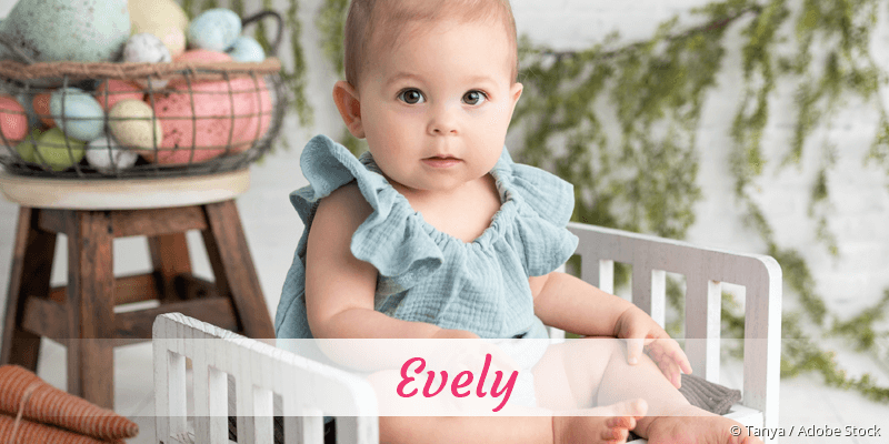 Baby mit Namen Evely