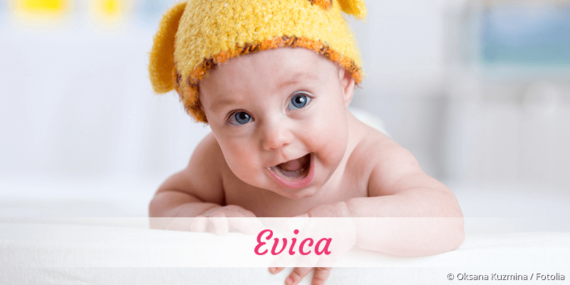 Baby mit Namen Evica
