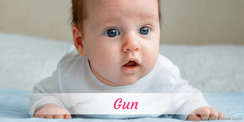 Baby mit Namen Gun