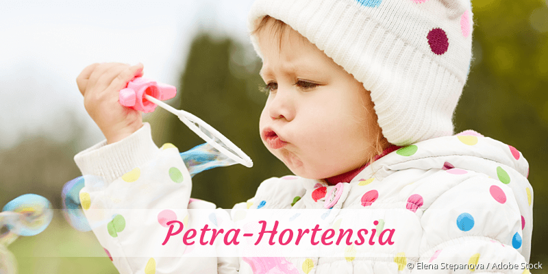 Baby mit Namen Petra-Hortensia